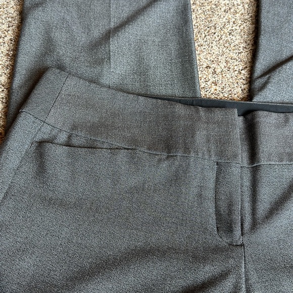Express Design Studio, Editor dress slacks. - Picture 4 of 6